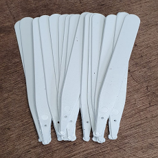 15cm White Stick-In Plant Labels 15 pack